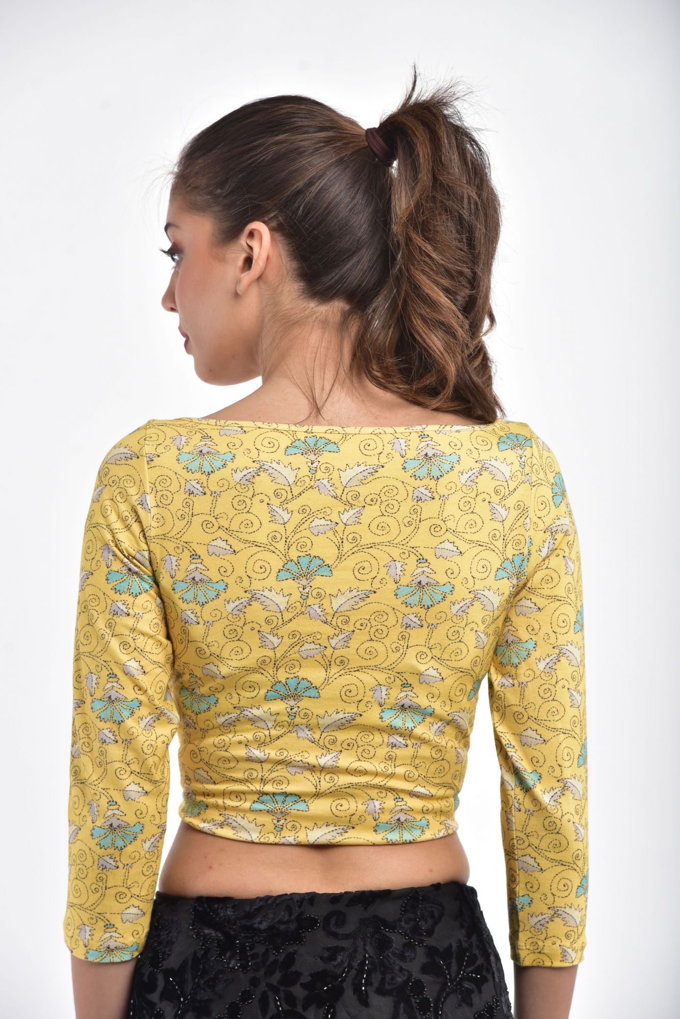 Blouse-Mogra-Kantha-Yellow