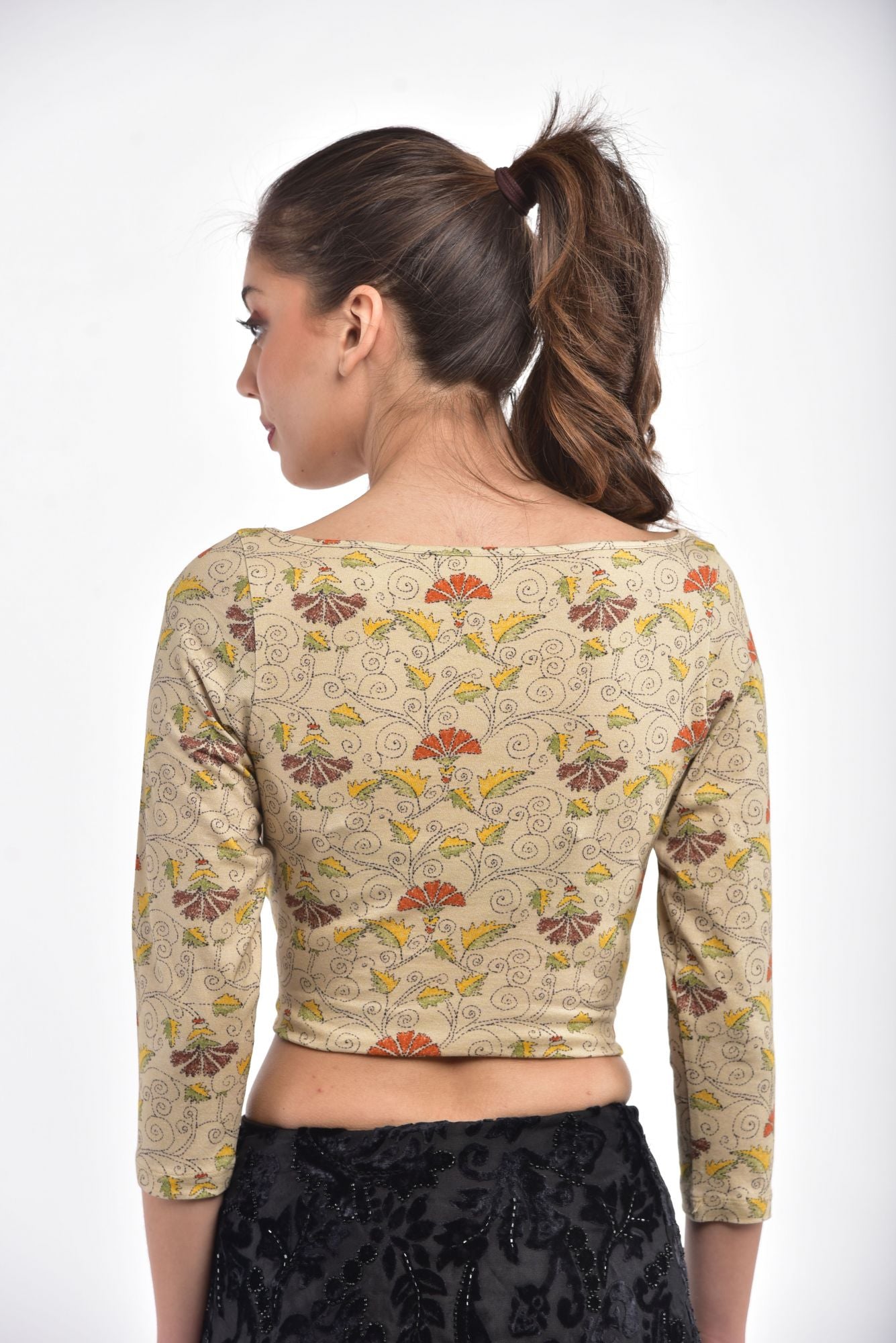 Blouse-Mogra-Kantha-Beige